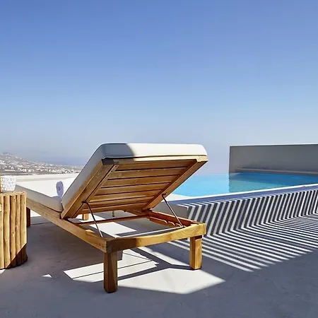 Smy Santorini & 4* Pýrgos