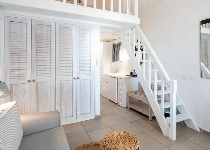 Hotel Smy Santorini Suites&villas 4*