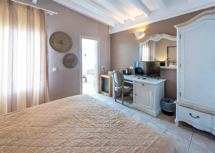 Smy Santorini Suites&villas Pyrgos Kallistis