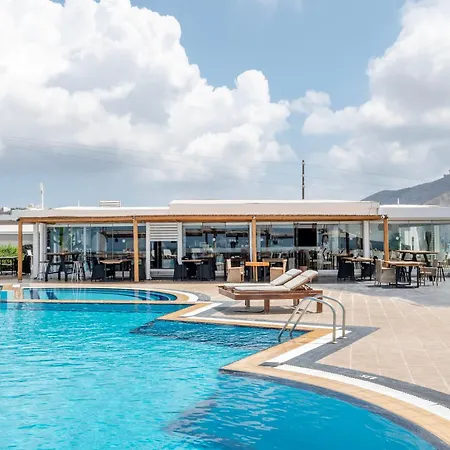 Smy Santorini & 4* Pýrgos